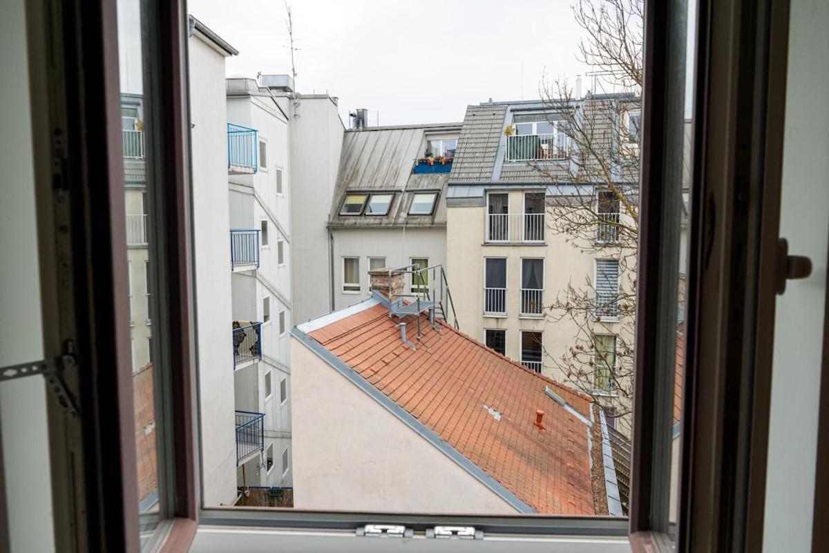 Apartment Free Garage, U4&u6 5min, 33m2