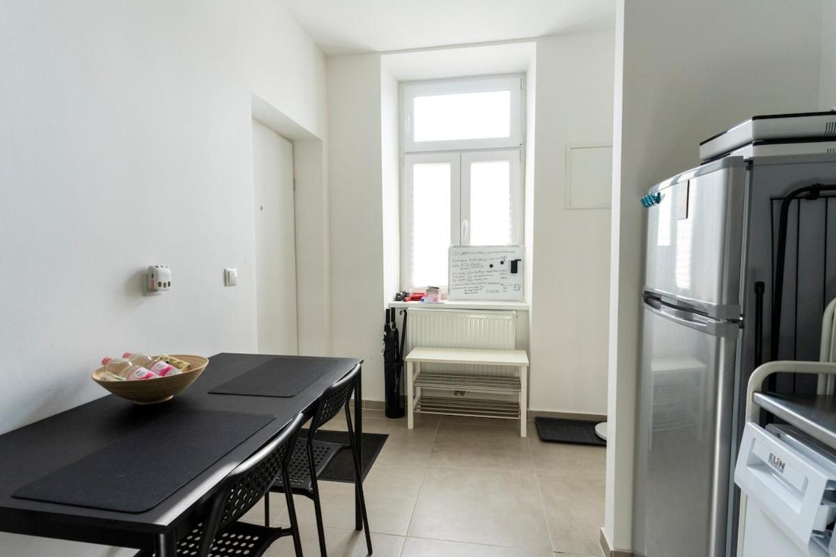 Free Garage, U4&u6 5min, 33m2